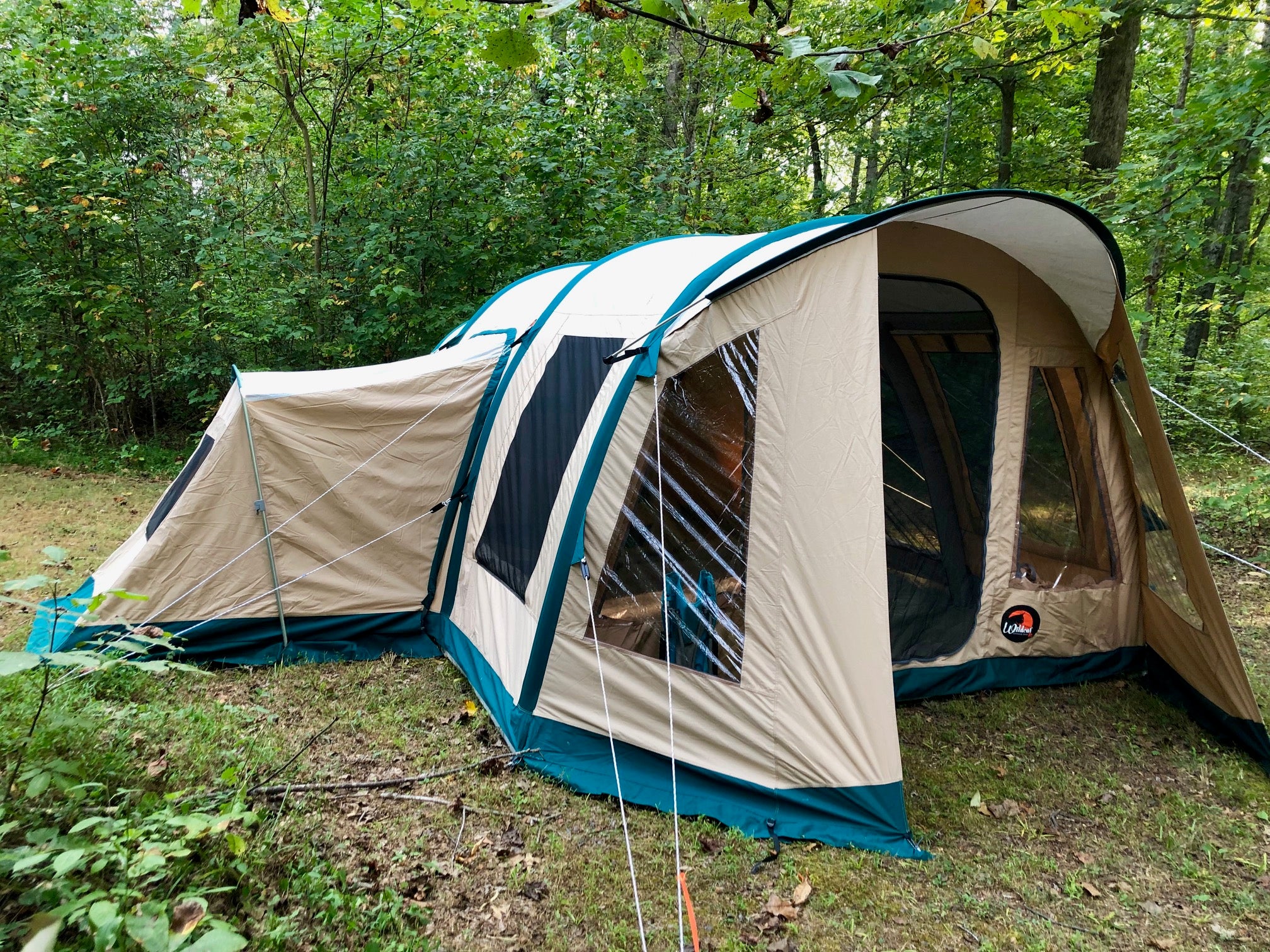 LYNX 640 Premium Family Camping Tent